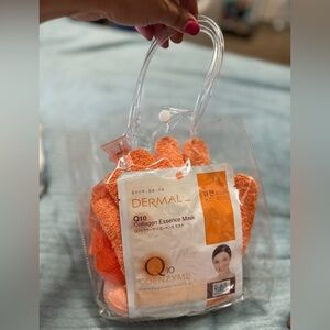 Facial goodie‎ bag